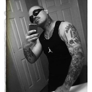 Meet your Posher, Manuel