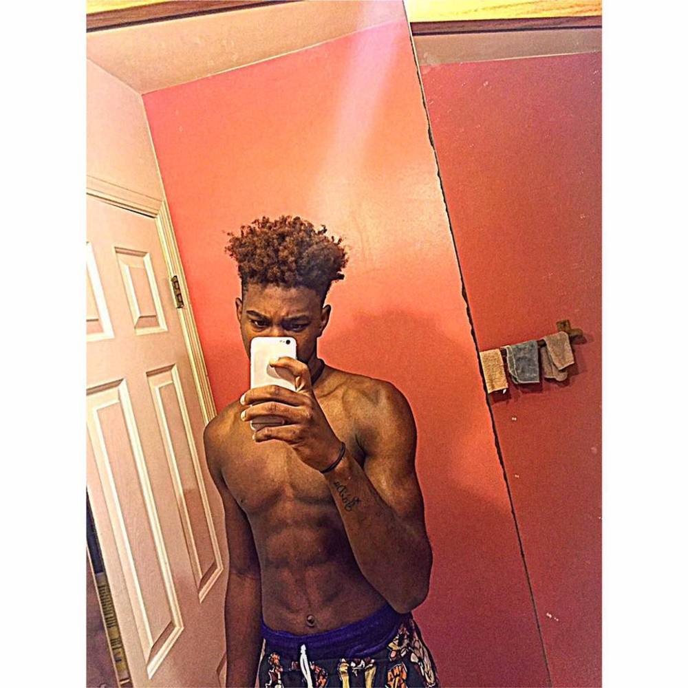 Meet your Posher, Ja'dyn - Picture 1 of 1