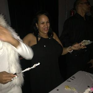 Meet your Posher, Evelyn