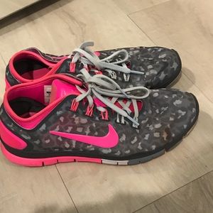 Nike running shoes excellent condition