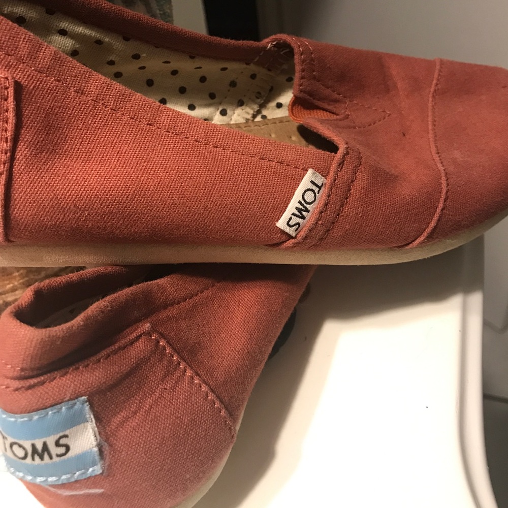 TOMS 🌟 good condition