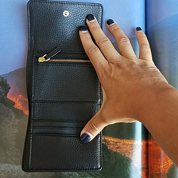 SOLD Tory Burch Authentic Small Black Wallet - Picture 2 of 4