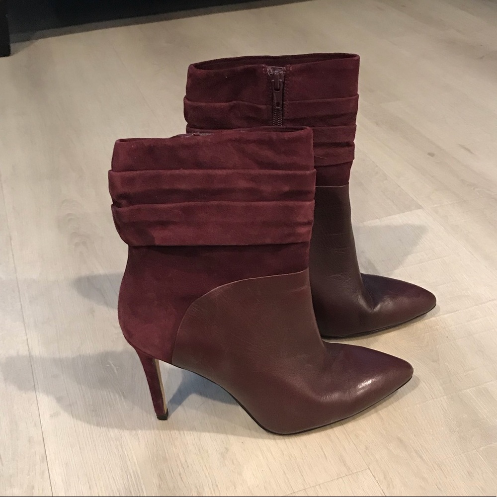 Guess boots barely worn - maroon color super sexy