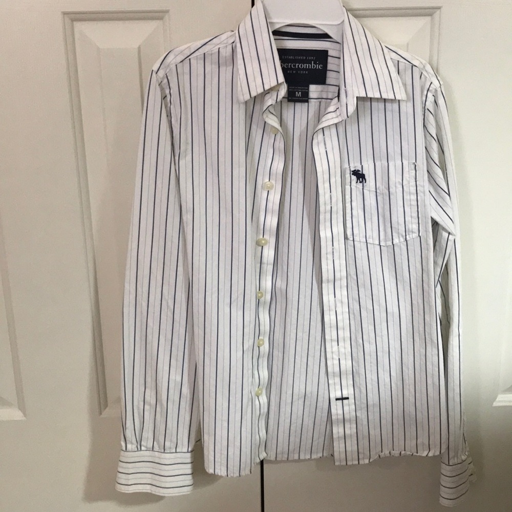 abercrombie kids • button down shirt