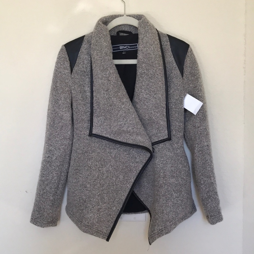 Beautiful gray and black trimmed / accent jacket.
