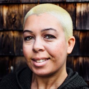 Meet your Posher, Janelle