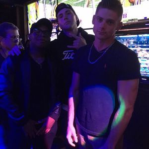 Meet your Posher, Casey