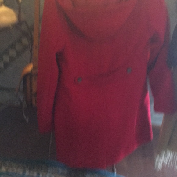 Coat - Picture 2 of 2