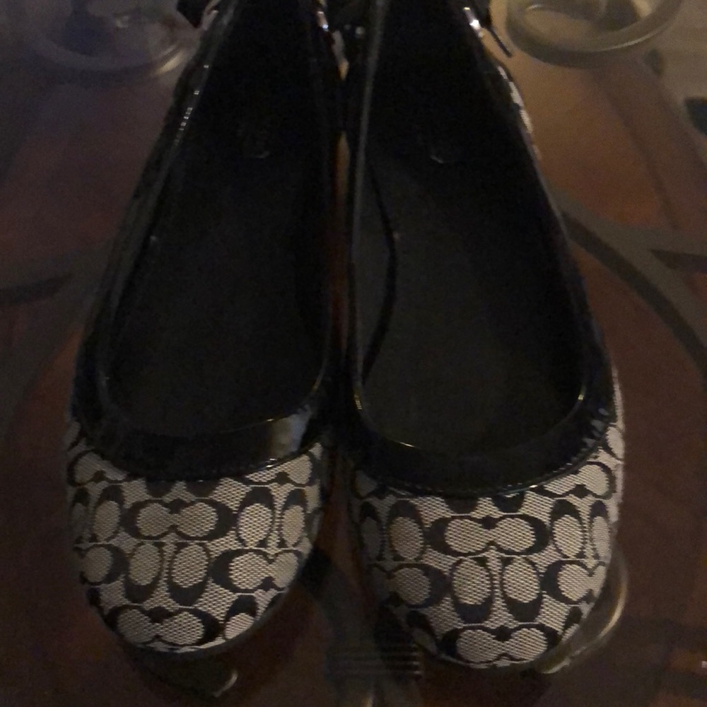Coach black signature pattern ballet flats size 9