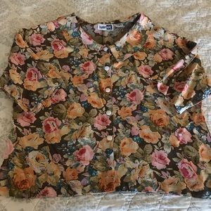 •VINTAGE• flowy/floral blouse