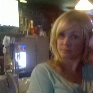 Meet your Posher, Kim