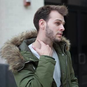 Meet your Posher, Zachery