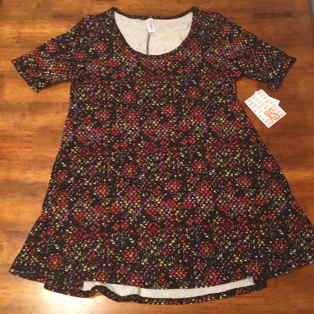 LuLaRoe Perfect T, XS