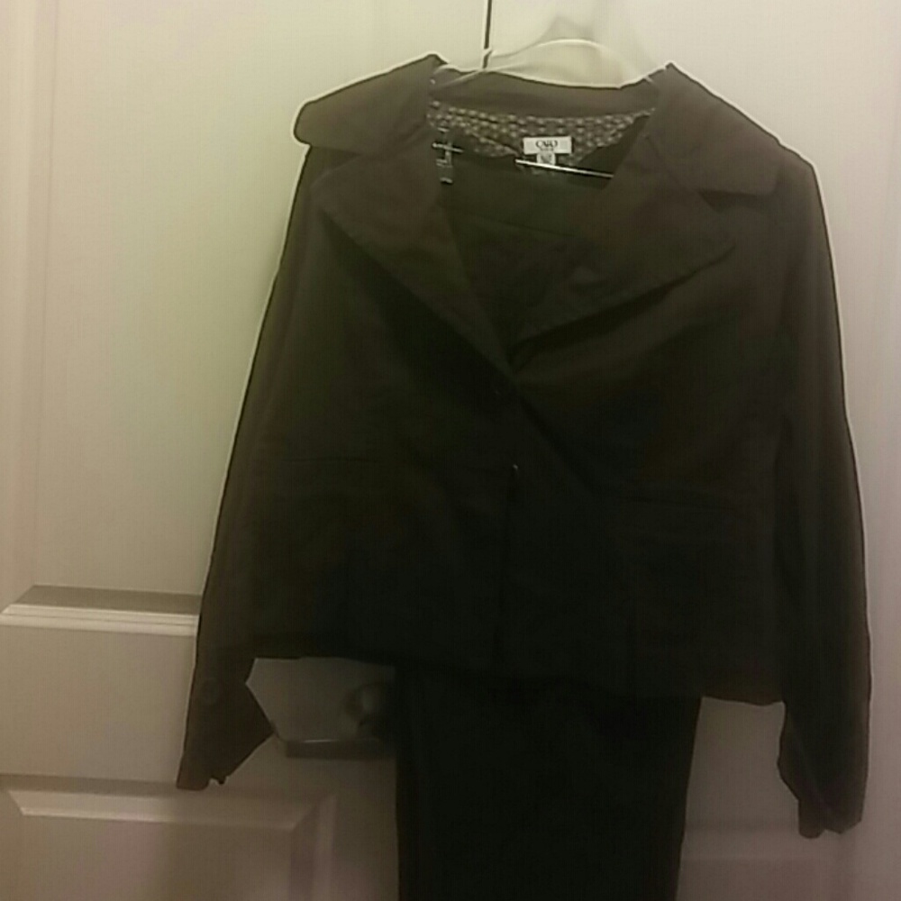 Pants &Jacket. Pants is 44/long. Set