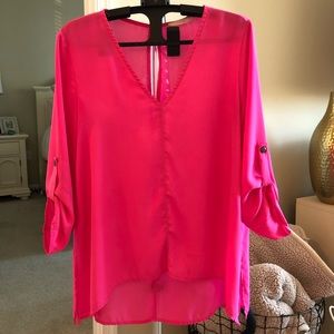 Hot pink blouse 👚