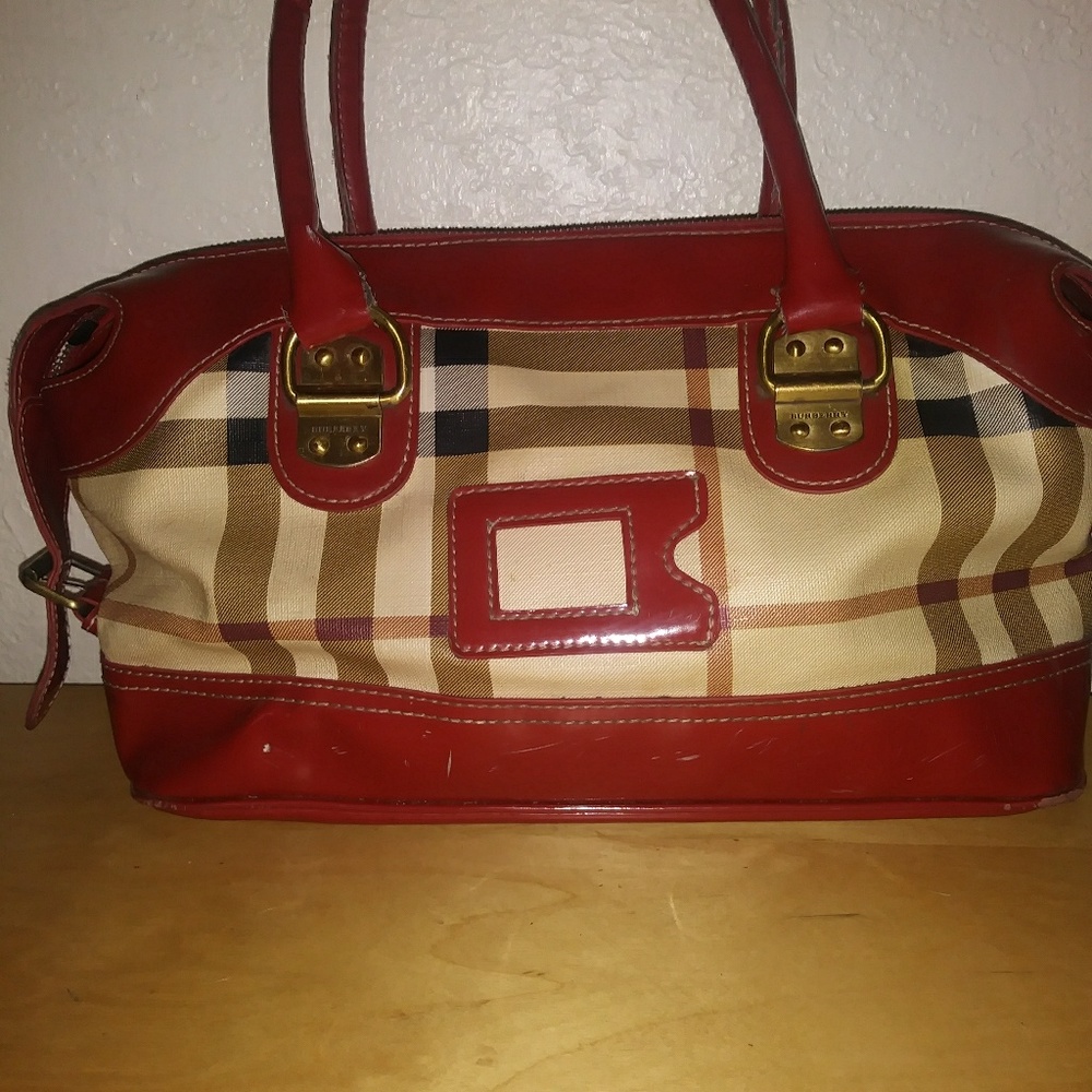 Burberry Purse - Picture 2 of 5