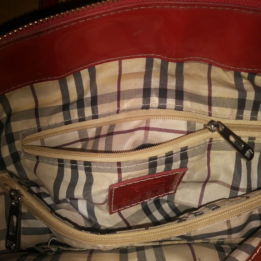 Burberry Purse - Picture 4 of 5