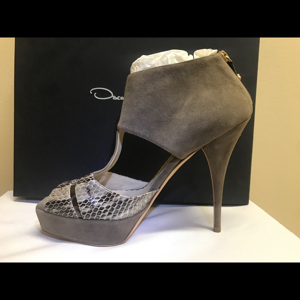 Oscar de la Renta Platform Heels