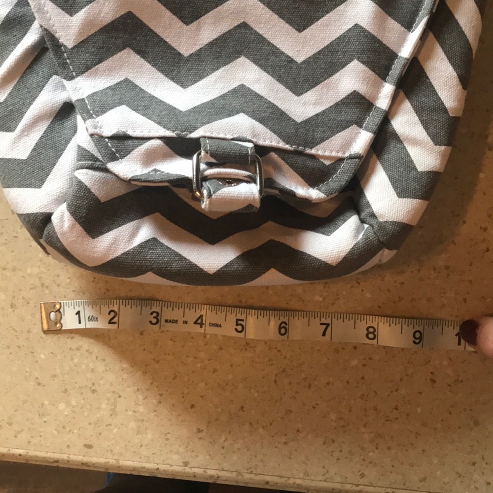 Nwot Crossbody Multi Function Bag - image 6