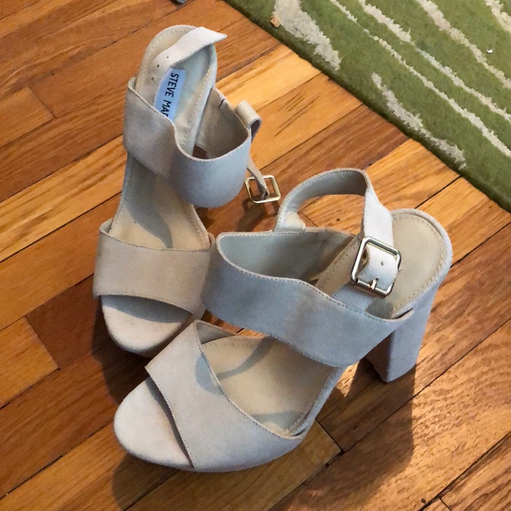 Steve Madden Nude Heels
