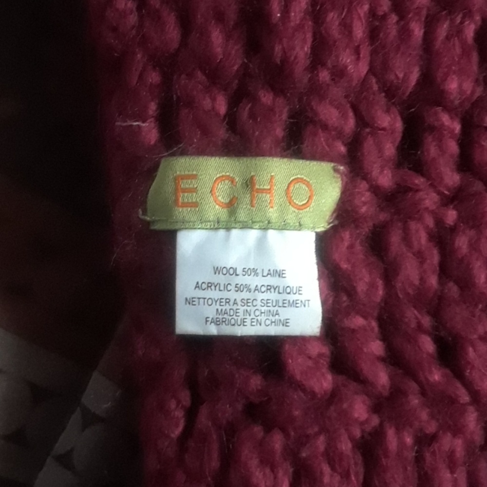 Echo Beautiful Scarf - Picture 3 of 3