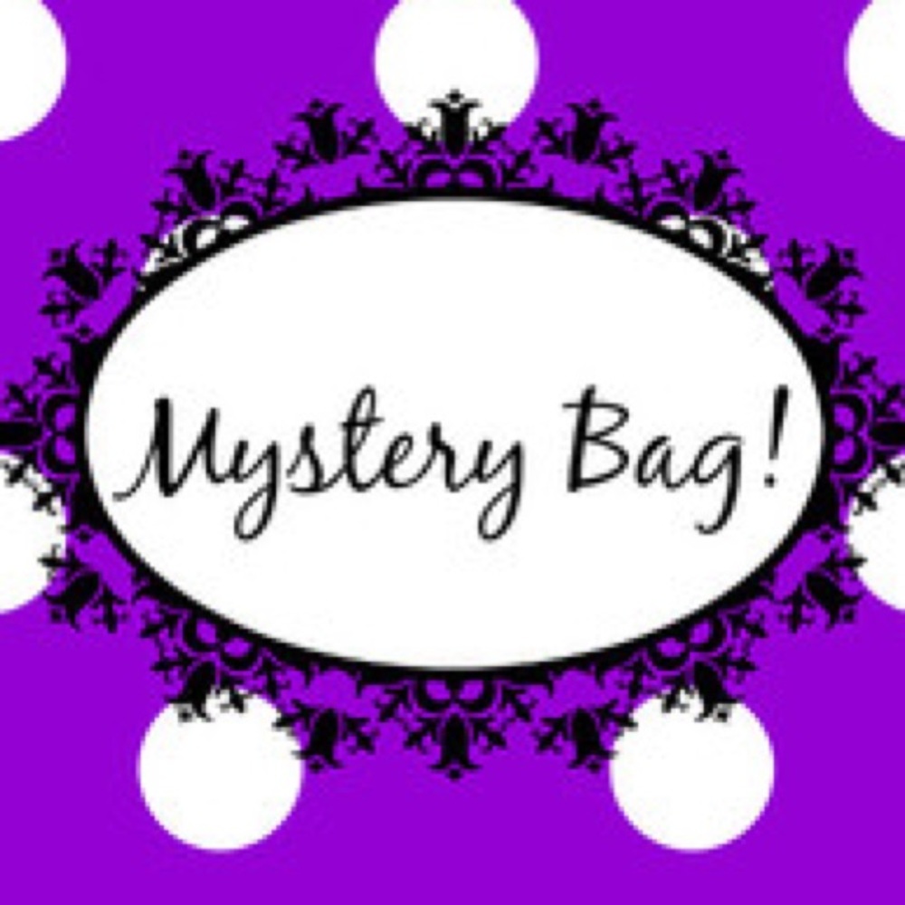 Mystery bag! 4 items size XS/S!