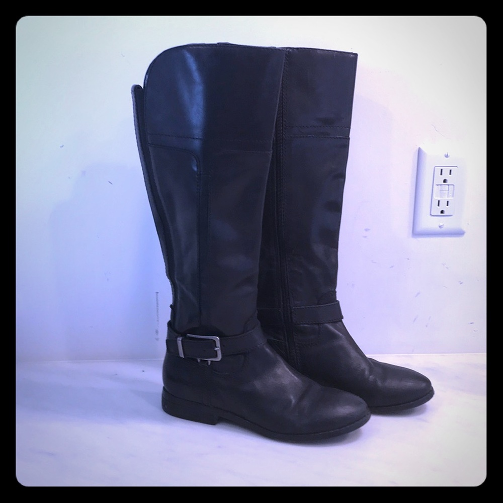 Marc Fisher tall black leather boots,buckle size 6