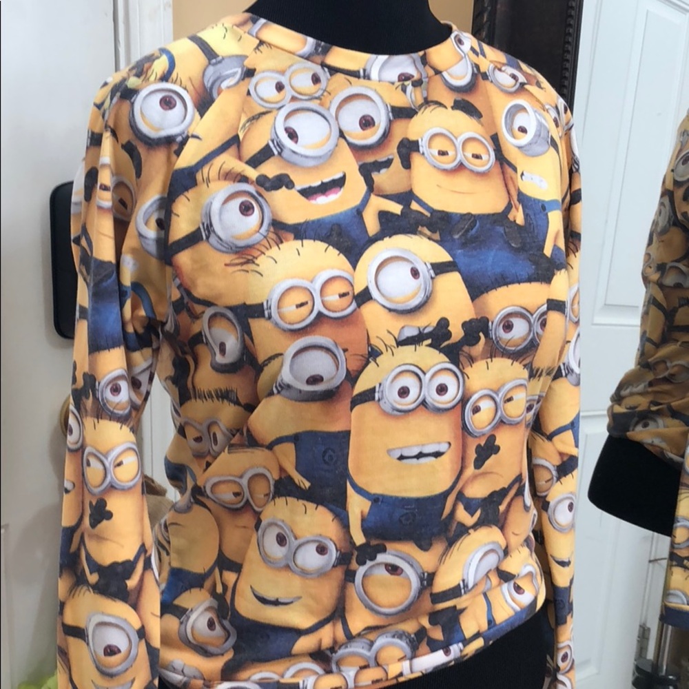 Despicable Me Printed Shirt -Sz L