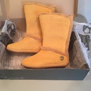 mukluk pull on wheat