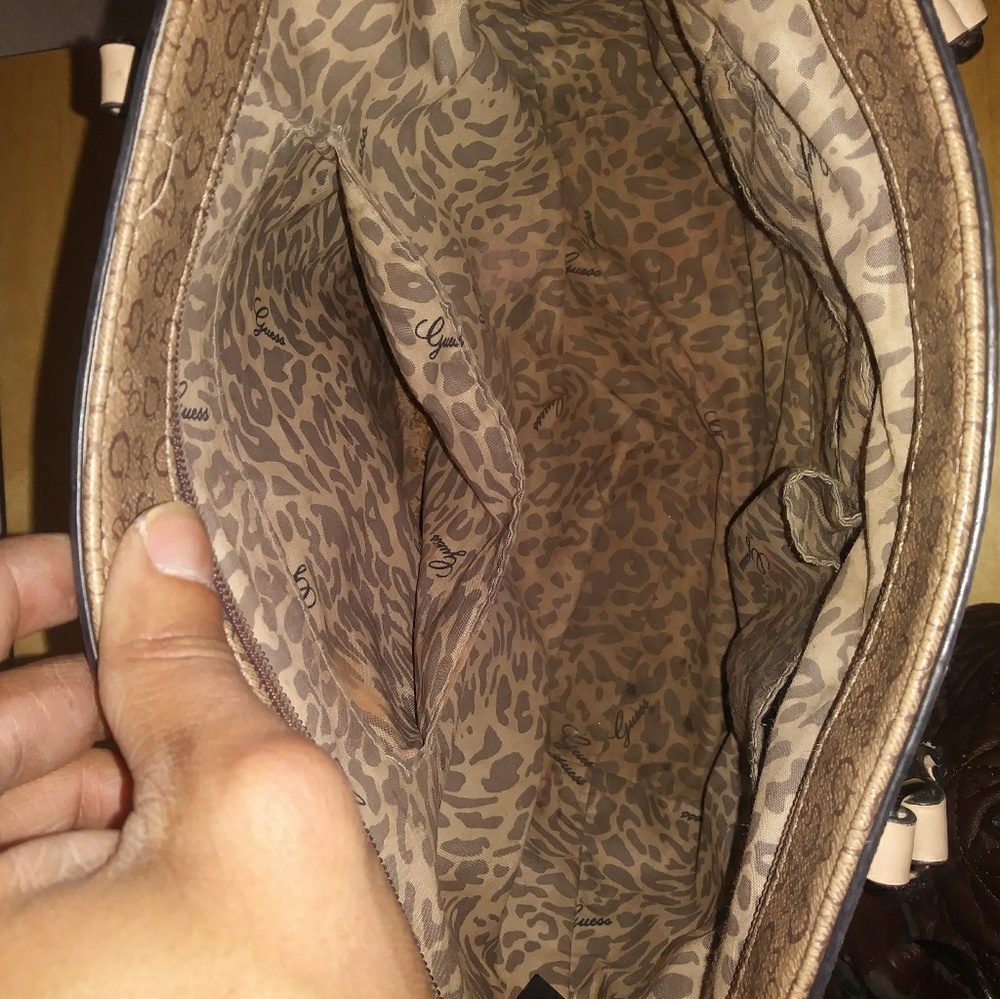 Guess Purse - Picture 2 of 3