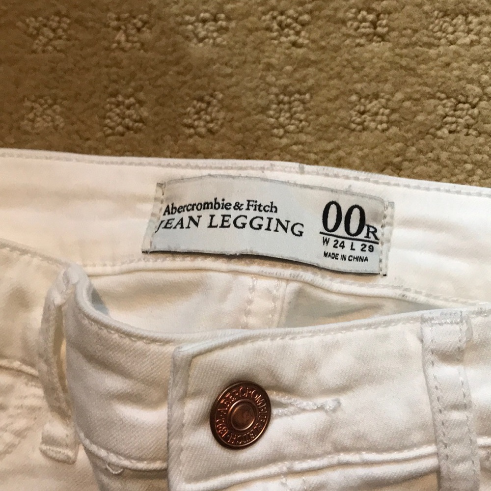 Abercrombie and Fitch jean legging