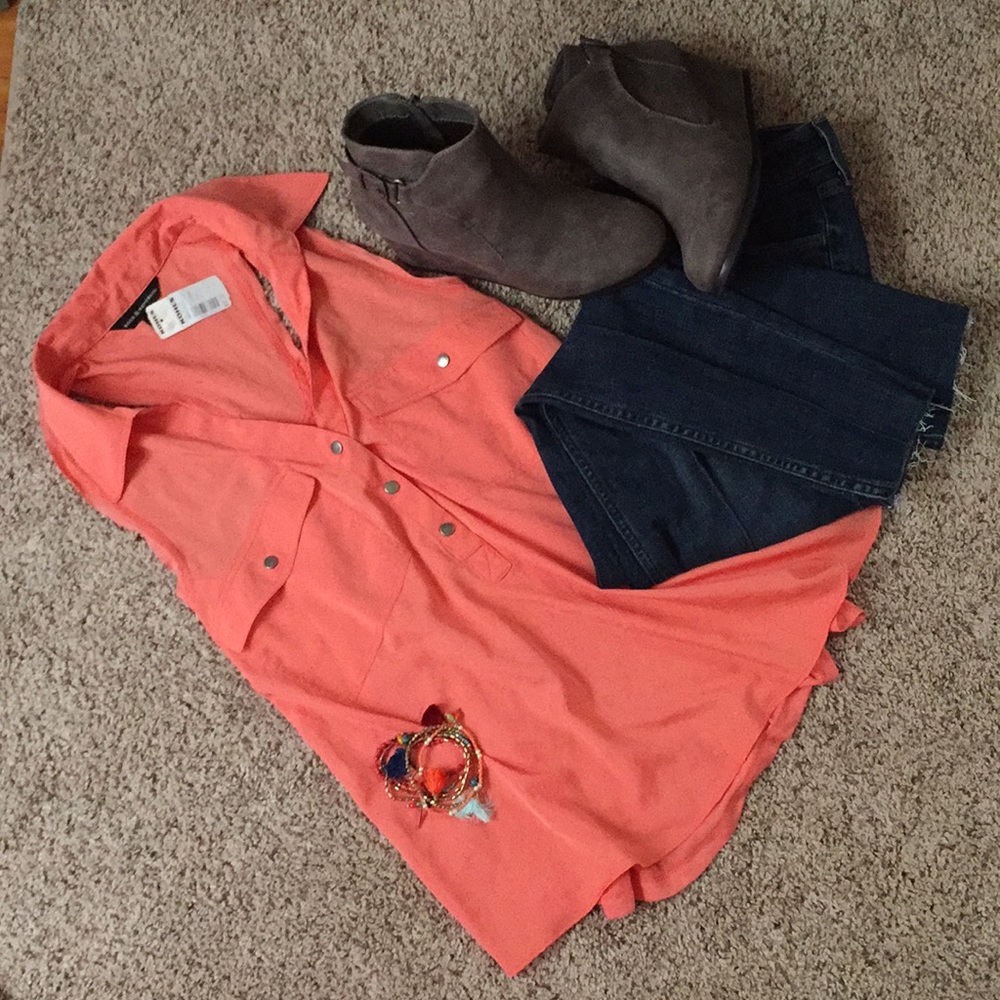 Racer back women's dress tank top. Coral color.