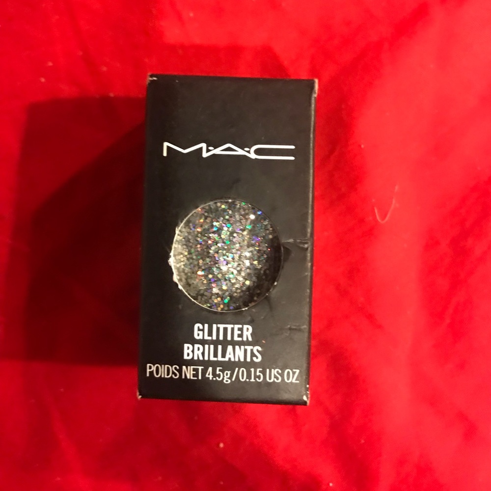 🚫SOLD on Mercari🚫 3D Silver Glitter  MAC