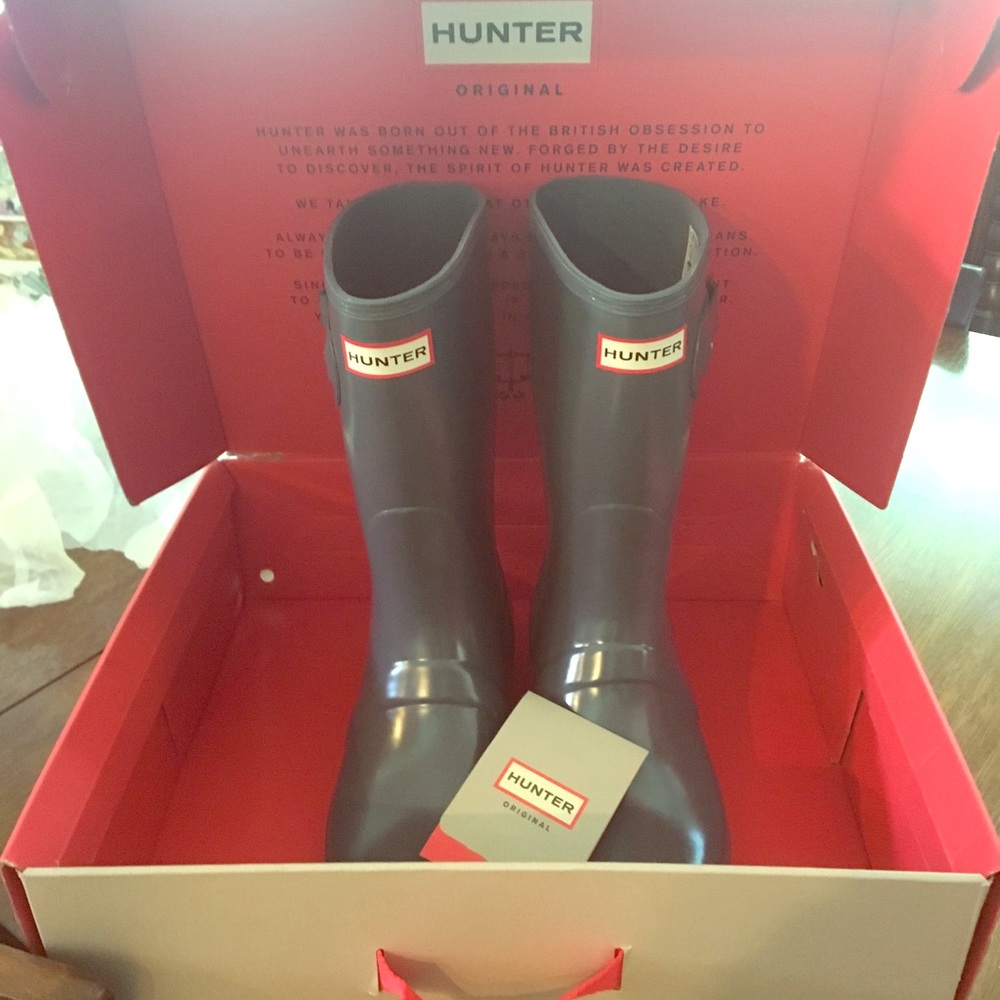 NIB Hunter Short Glossy Graphite Rain Boots  sz 11