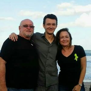 Hey! I'm Robert! Meet me!