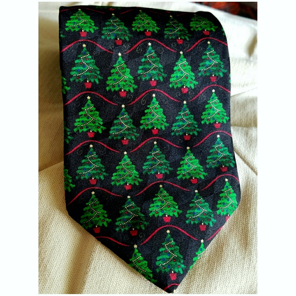 🎄 HALLMARK HOLIDAY Silk Christmas Tree Tie 🎄