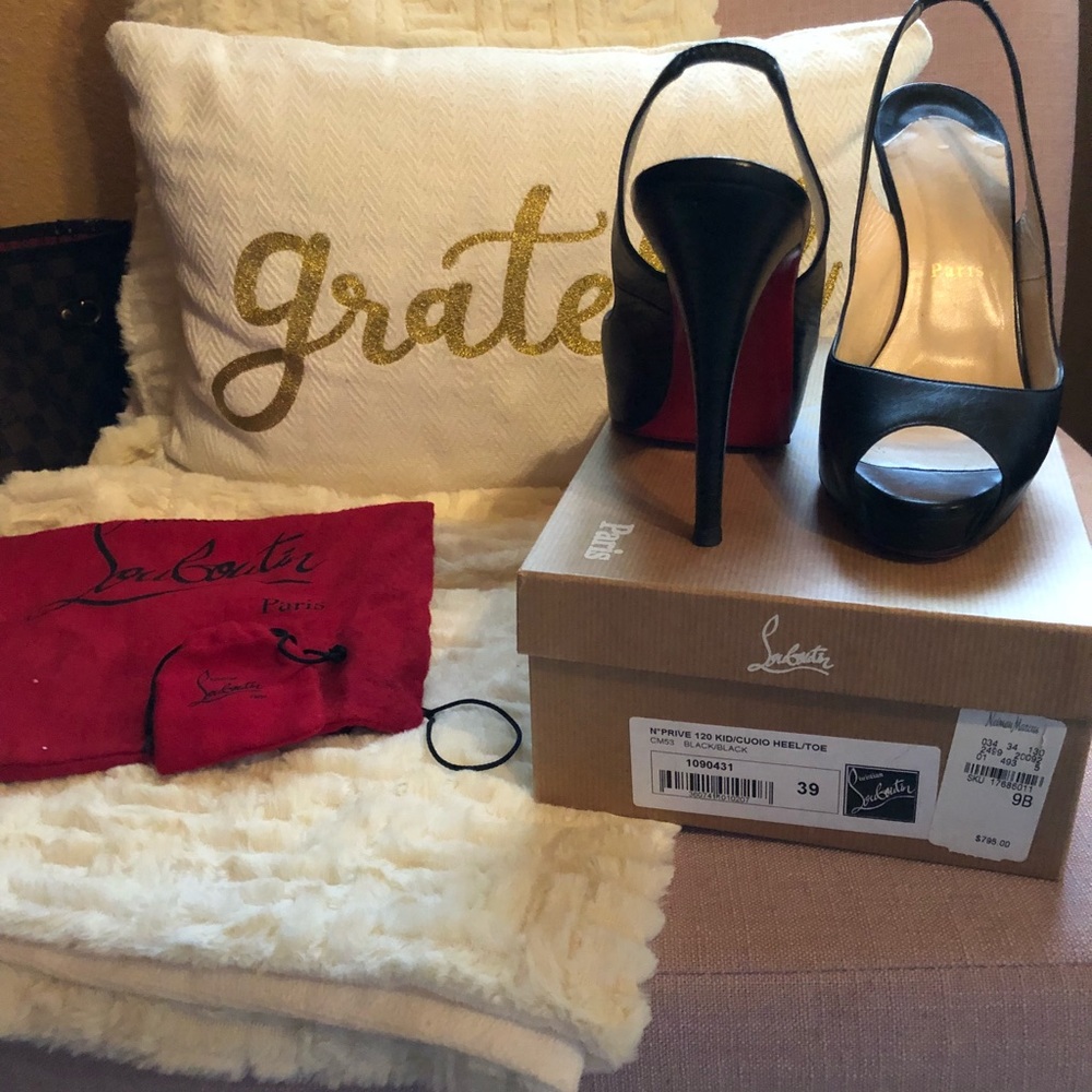 Used. New Very Prive 120 kid/cuoio heel/toe