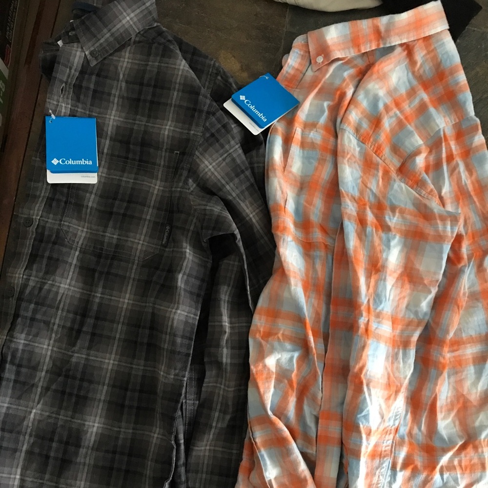 Columbia button ups NWT Size small