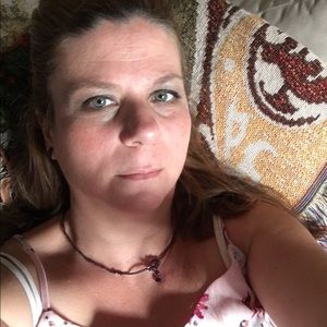 Meet your Posher, Lena