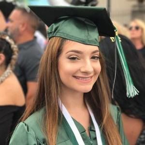 Meet your Posher, Jillian