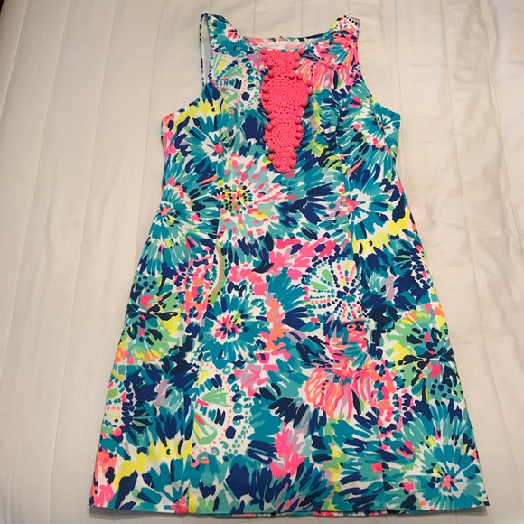 Adara Shift in Dive In - Picture 2 of 3