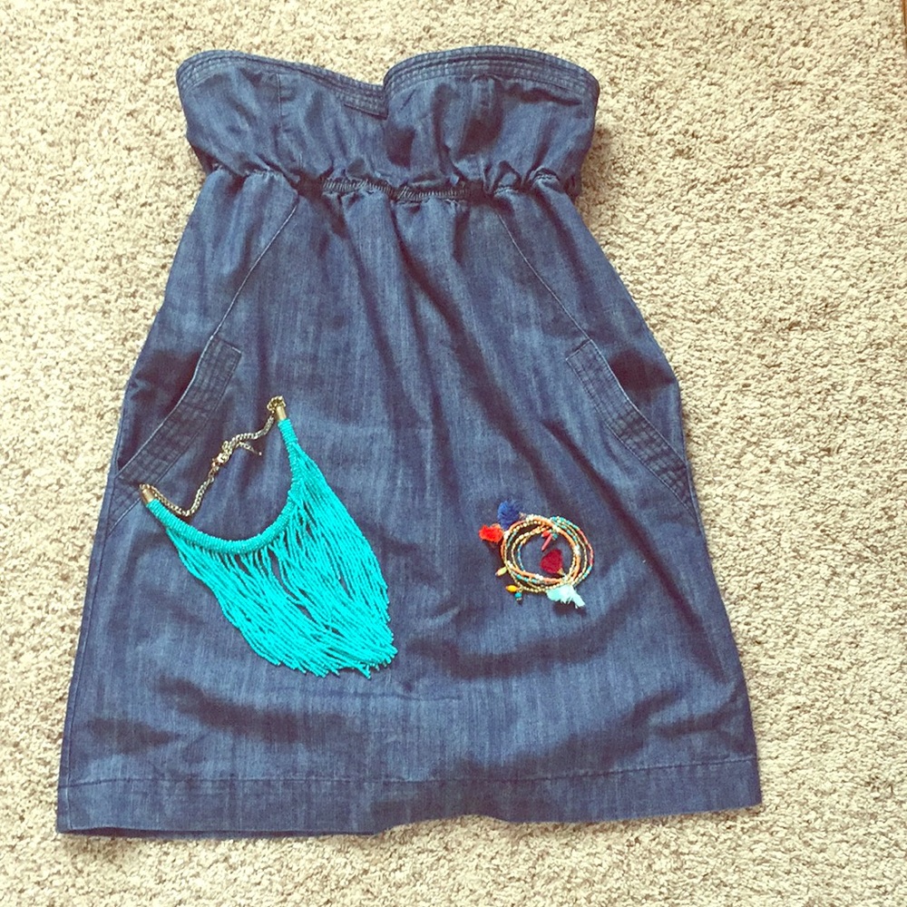 Strapless denim dress 🌷🌺