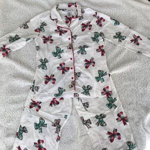 Disney “Minnie Bow” Pajamas