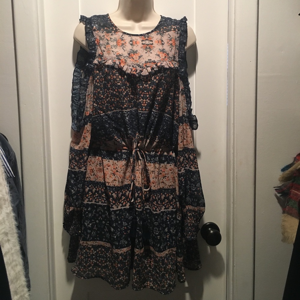 Tularose shoulder cutout dress