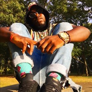 Meet your Posher, Lennon