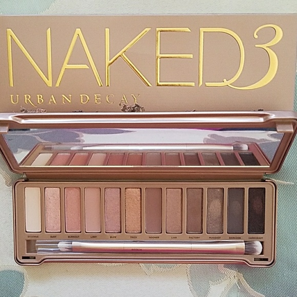 Urban Decay Other - Urban decay Naked3 Eyeshadow