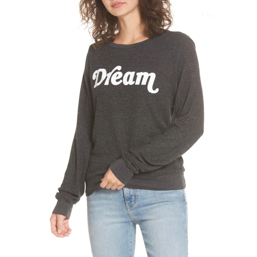 NWOT cosy Dream sweatshirt