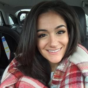 Meet your Posher, Nicole