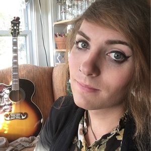 Meet your Posher, Zoë