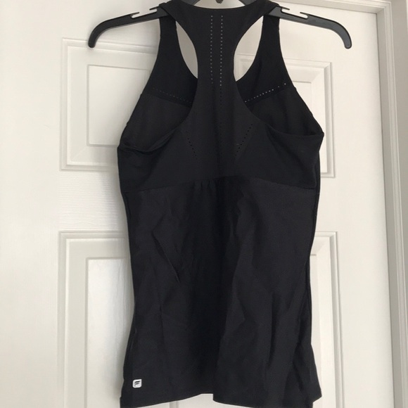 Workout tank - Picture 2 of 3